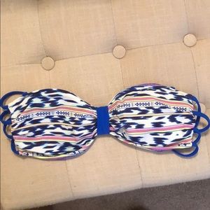 PINK Victoria’s Secret bikini top